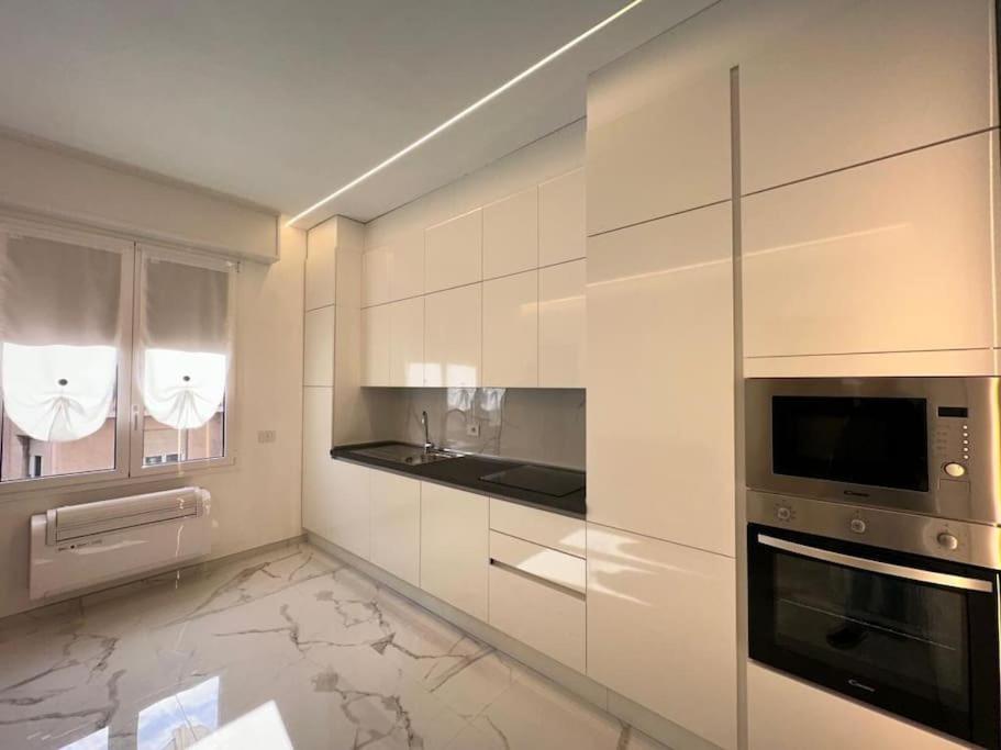 Suite Aurora Luxury In The Center Of סנרמו מראה חיצוני תמונה
